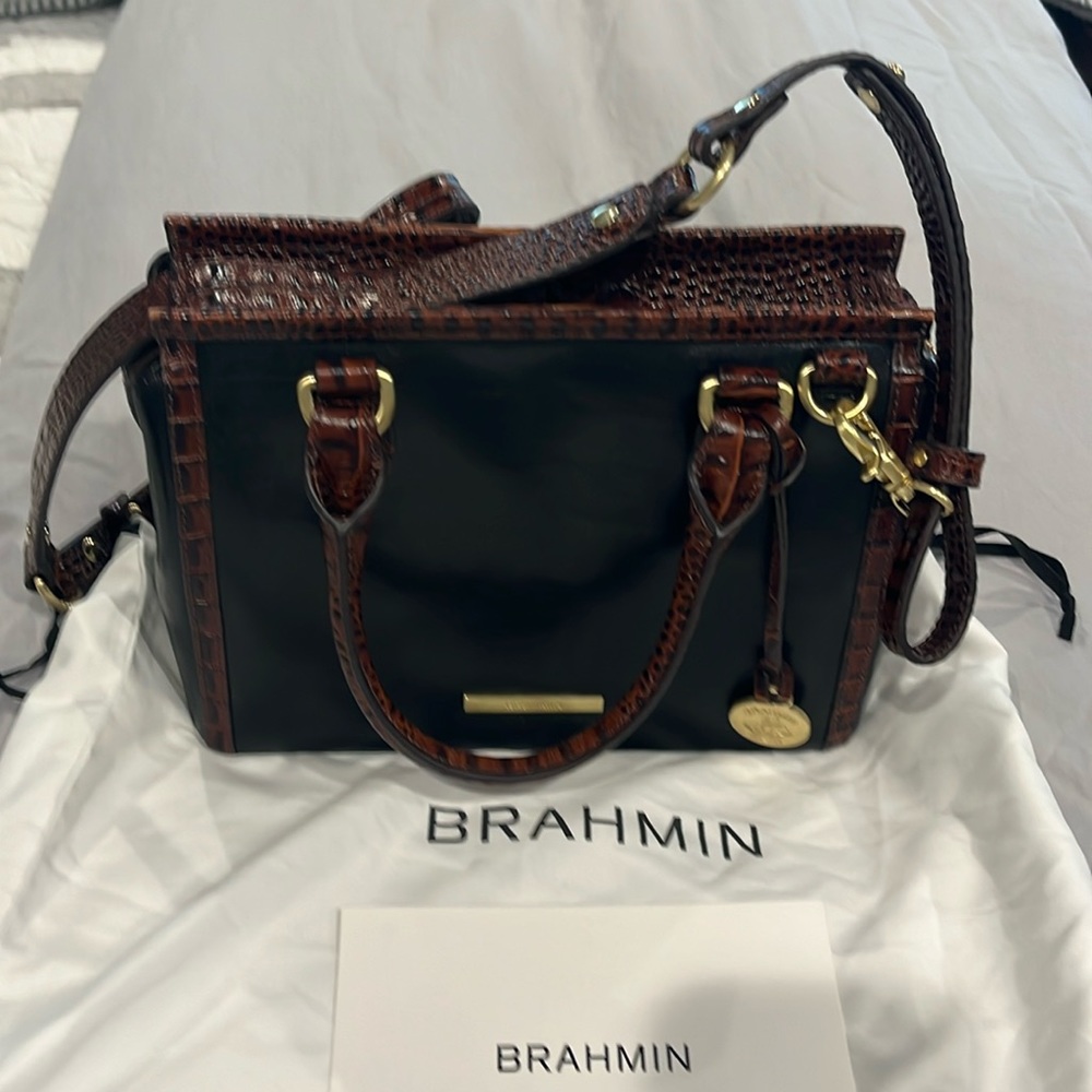 Brahmin shoulder handbag